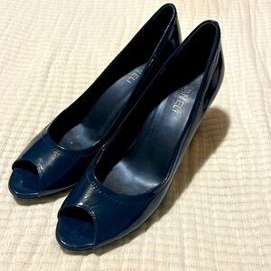 VANELI Navy Wedges
